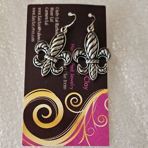 NWT Laiclay Silver Tone Fleur-de-lis Earrings French Wire with Gift Bag